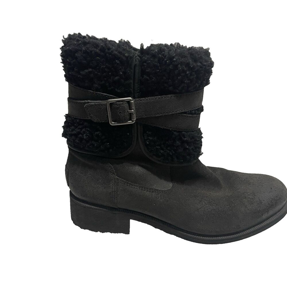 UGG Moto Buckle Zip Shearling Boots Women’s 10 Black Suede Lug Sole Winter